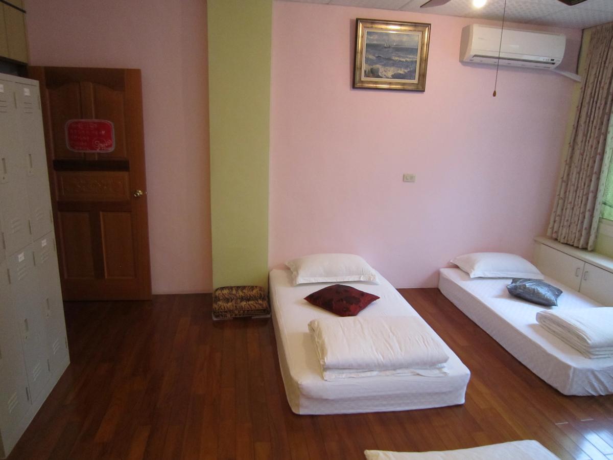 Handy Hostel Hualien Buitenkant foto