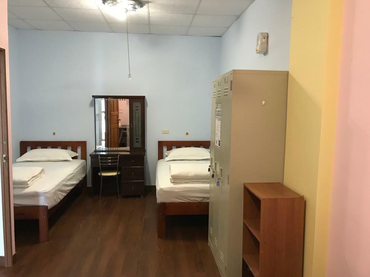 Handy Hostel Hualien Buitenkant foto